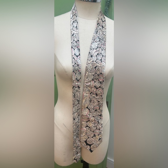100% silk Baseball signature tie - Picture 1 of 3